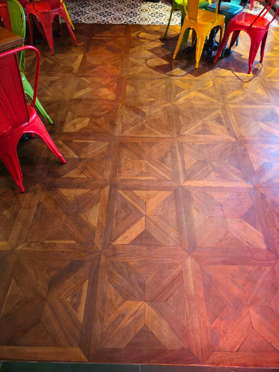 La Boca Cafe, Pavilion Damansara — walnut design parquet, original project photograph 1