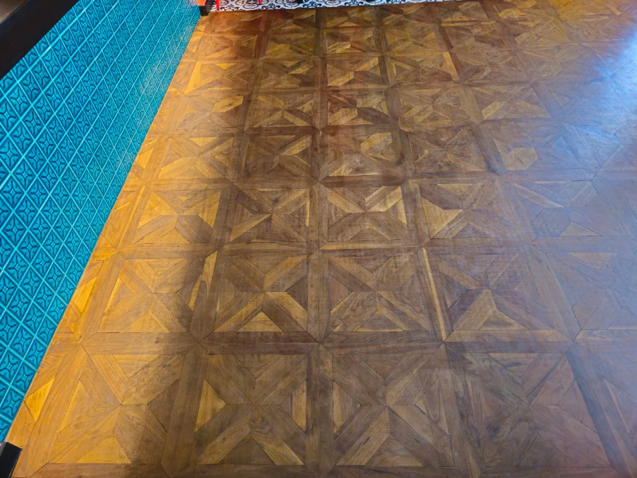 La Boca Cafe, Pavilion Damansara — walnut design parquet, original project photograph 5
